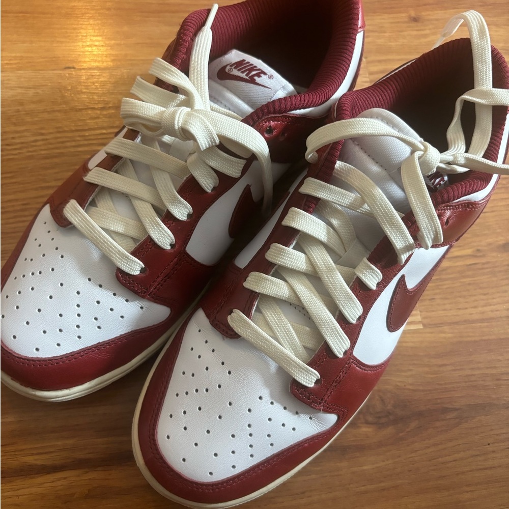 Nike low retro red and white dunks